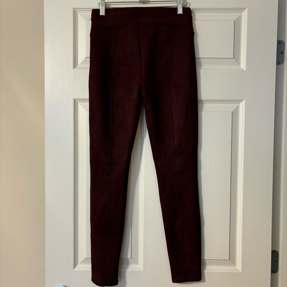 SPANX Faux Suede Leggings In Burgundy Size Small